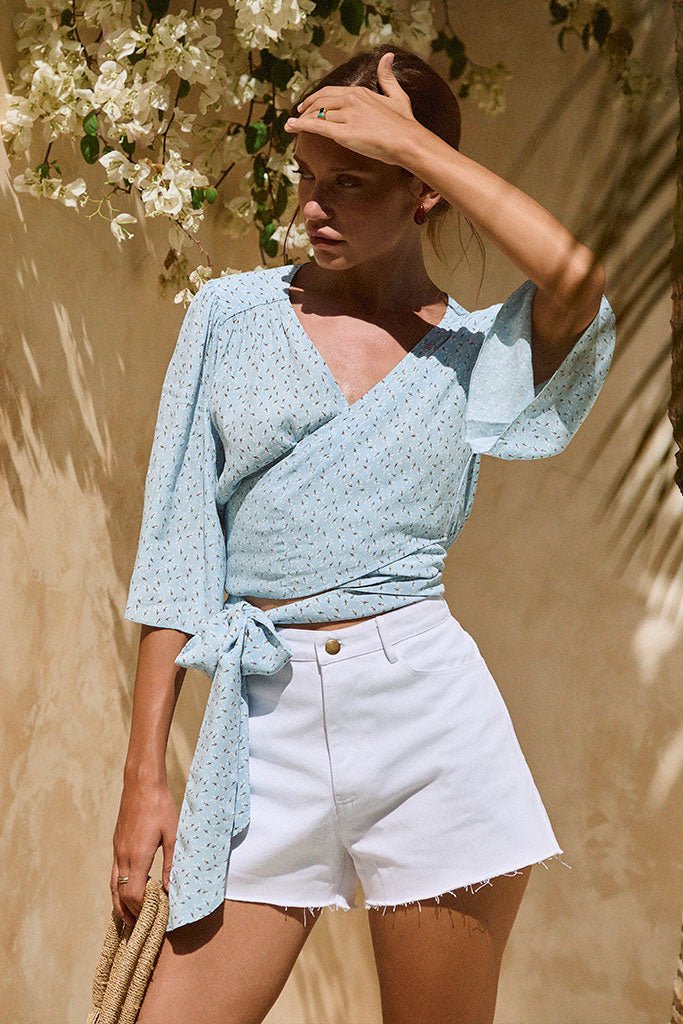Casey Wrap Top / Sky Blossom - Image 5