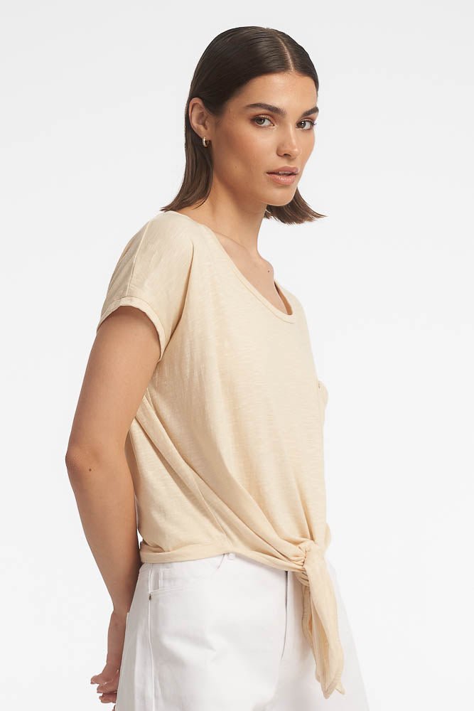 Darlene T-shirt / Vanilla - Image 2